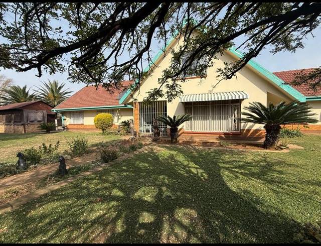 4 BEDROOM HOUSE FOR SALE IN DUNCANVILLE